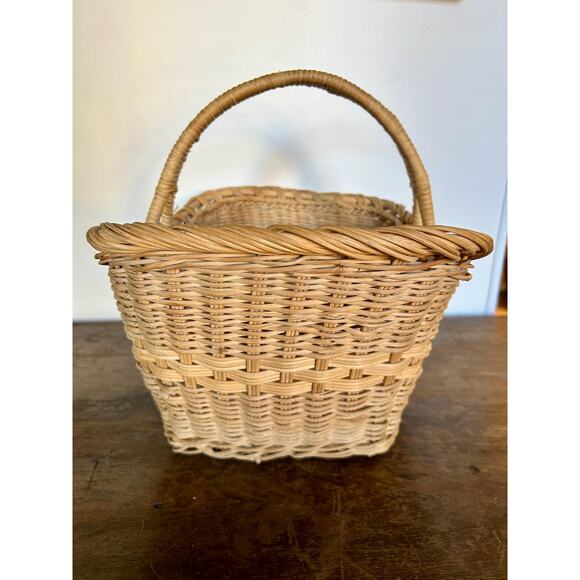 Vintage Rustic Woven Handled Basket | Cottagecore Farmhouse - Picture 6 of 7